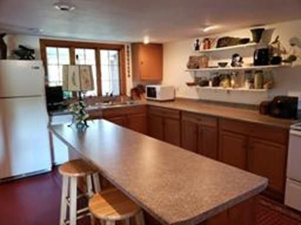38 E Brookfield Rd, North Brookfield, MA 01535